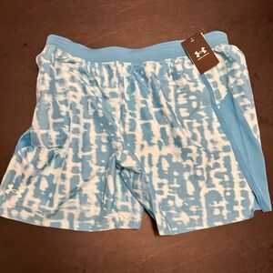 Under Armour Men’s XL Fitted Blue Printed Launch Shorts. 7in Inseam. W/liner.NWT